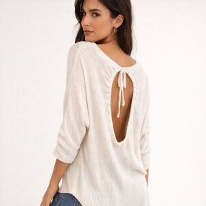 EXPRESS Sweater Oversized Cotton White Cut Out Back Hi Low Hem Scoop Neck VGUC
